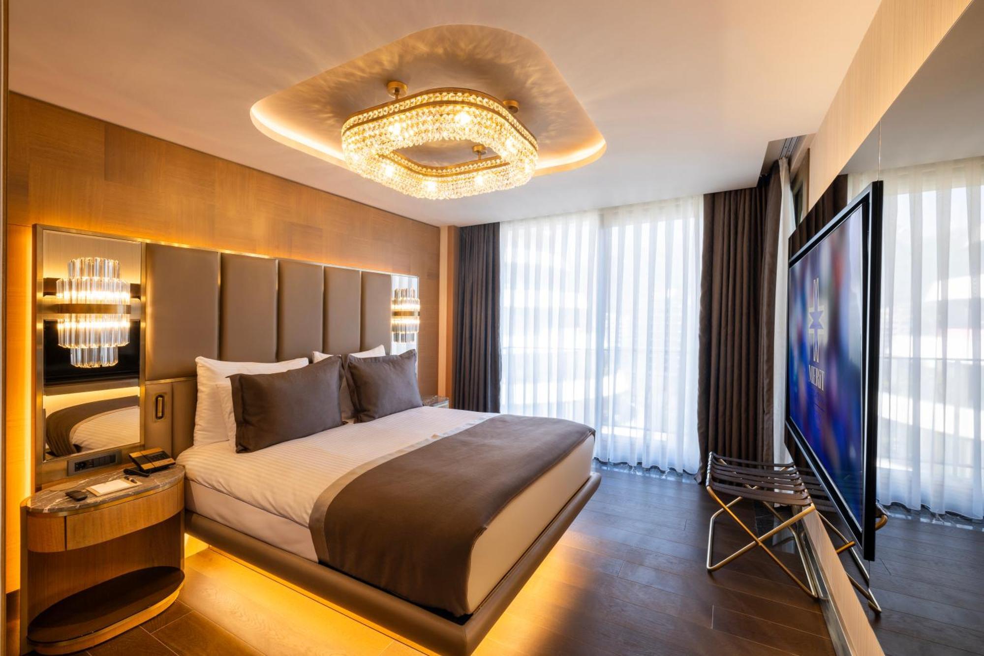 Merit Starlit Hotel & Residences Budva Luaran gambar