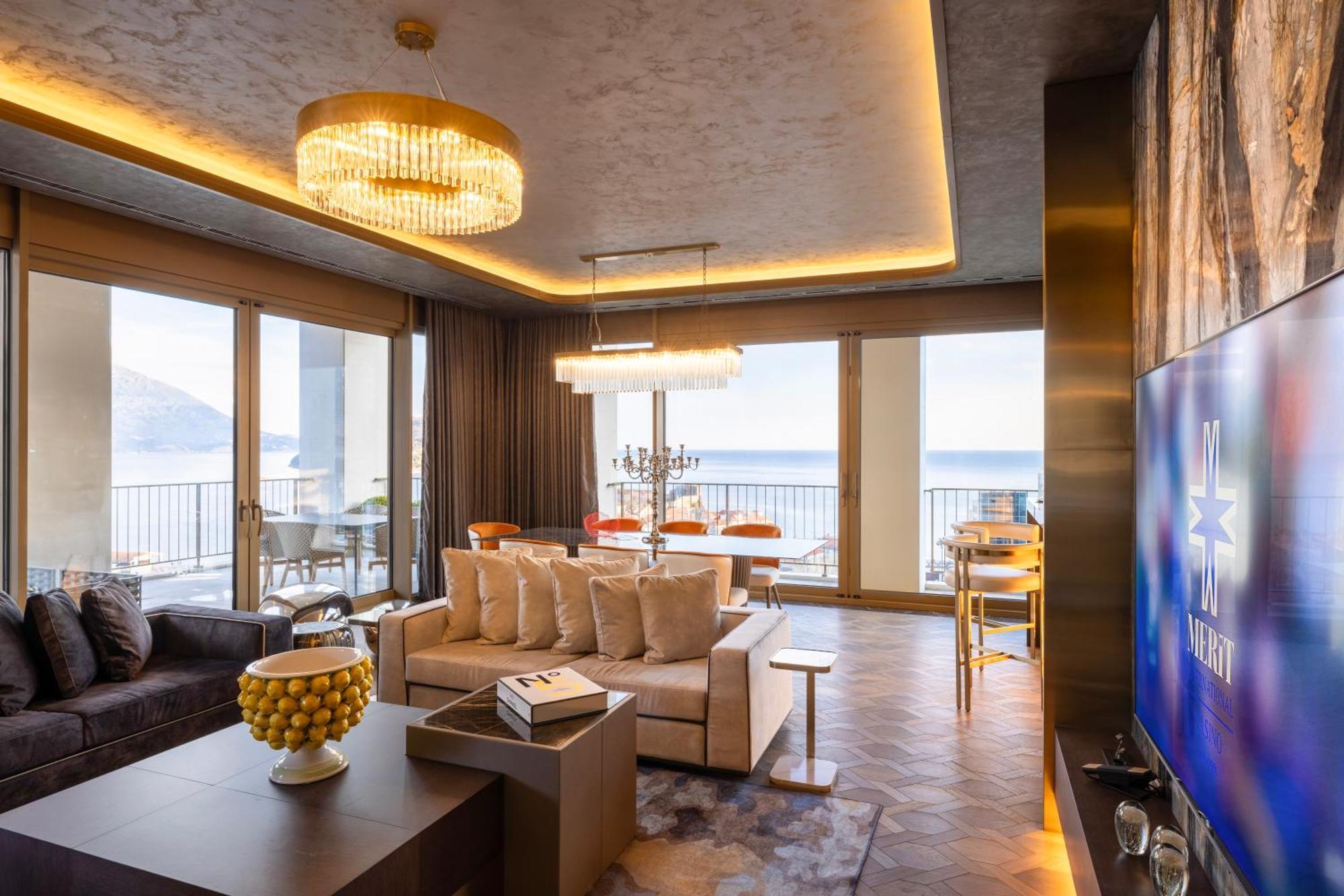 Merit Starlit Hotel & Residences Budva Luaran gambar