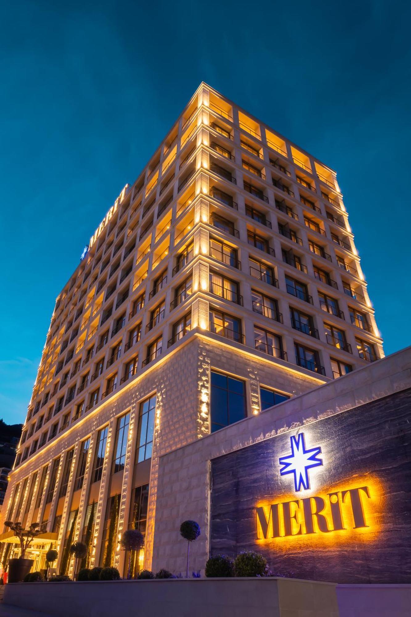 Merit Starlit Hotel & Residences Budva Luaran gambar